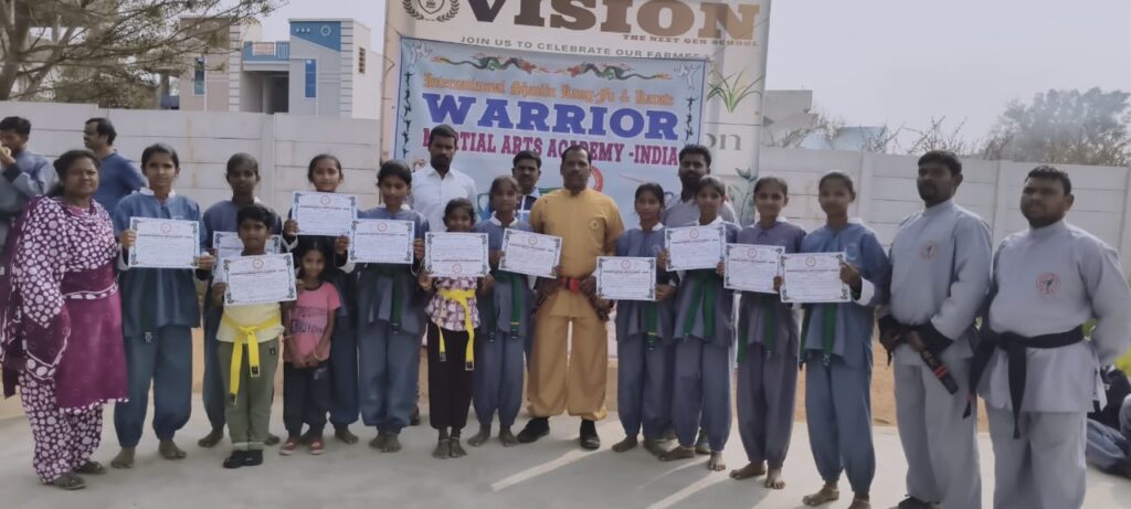 కుంఫులో విజయం సాధించిన అందోల్ విద్యార్థులు. u714-1019905473