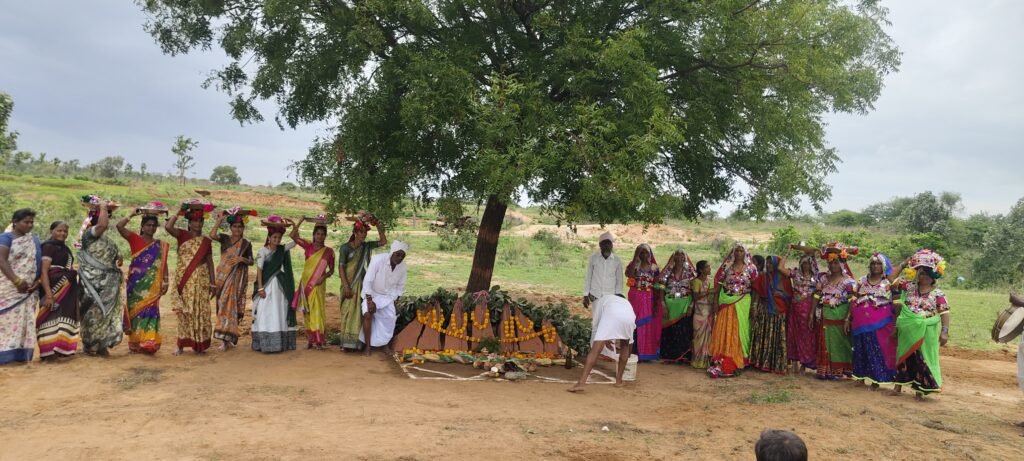 శబ్దిపూర్ ఎడమ తండాలో ఘనంగా శీతల పండుగ వేడుకలు..