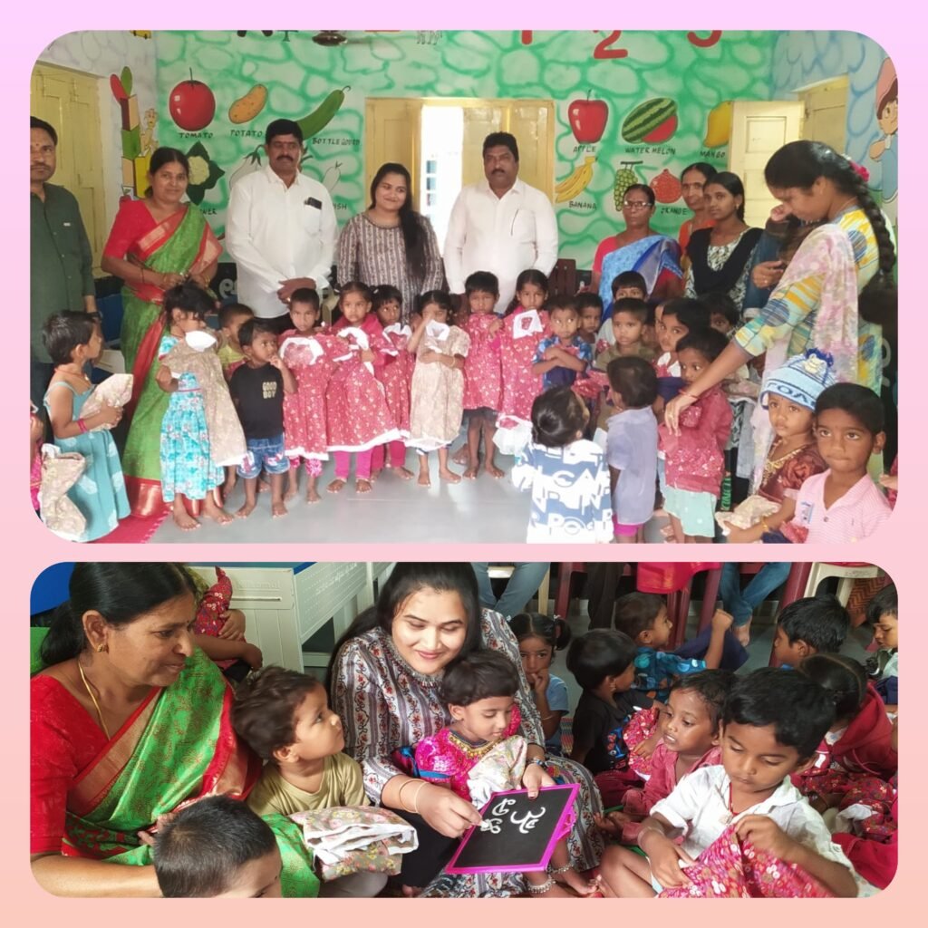 అంగన్వాడీ చిన్నారులకు యూనిఫాంలు పంపిణీ చేసిన 14వ వార్డు కౌన్సిలర్ హర్షిత..
