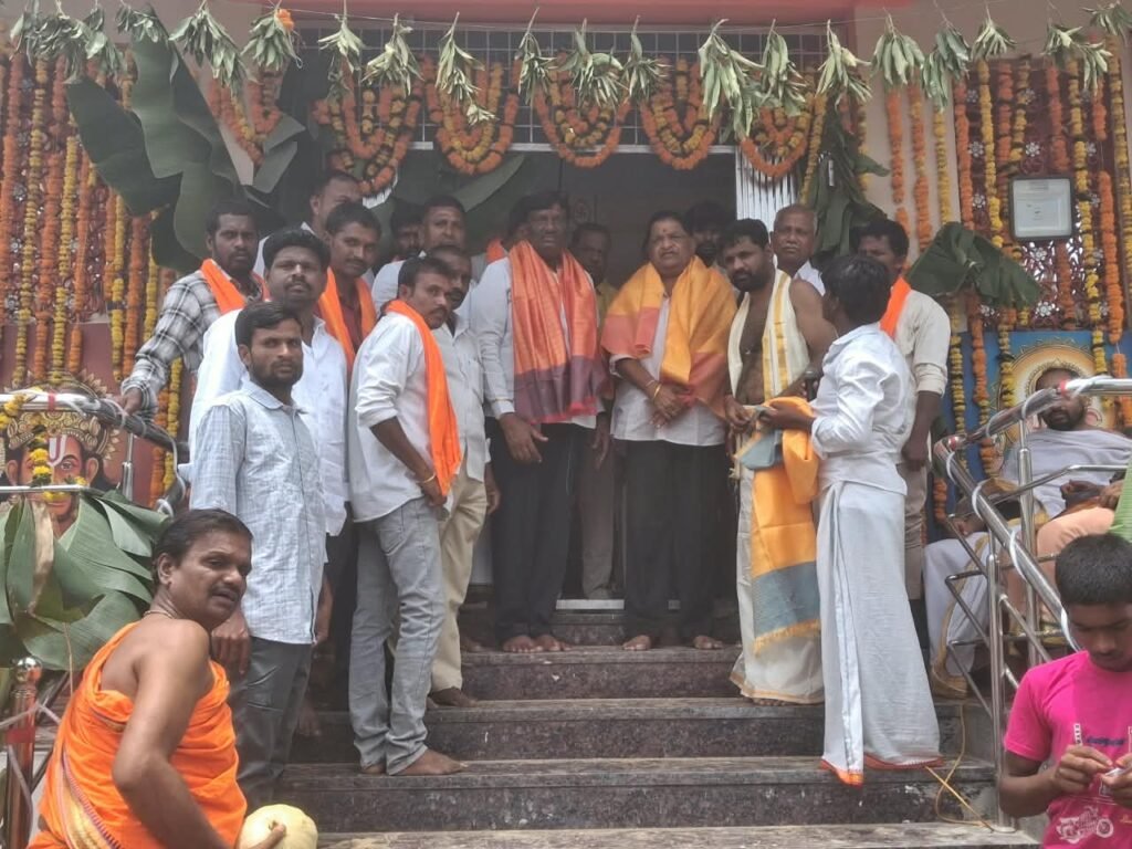 ఉదన్ రావు పల్లి ఉత్సవాళ్ళో మాజీ ఎమ్మెల్యే కొప్పుల 