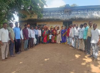 తాడ్వాయి గ్రామంలో ఘనంగా రక్షాబంధన్ వేడుకలు